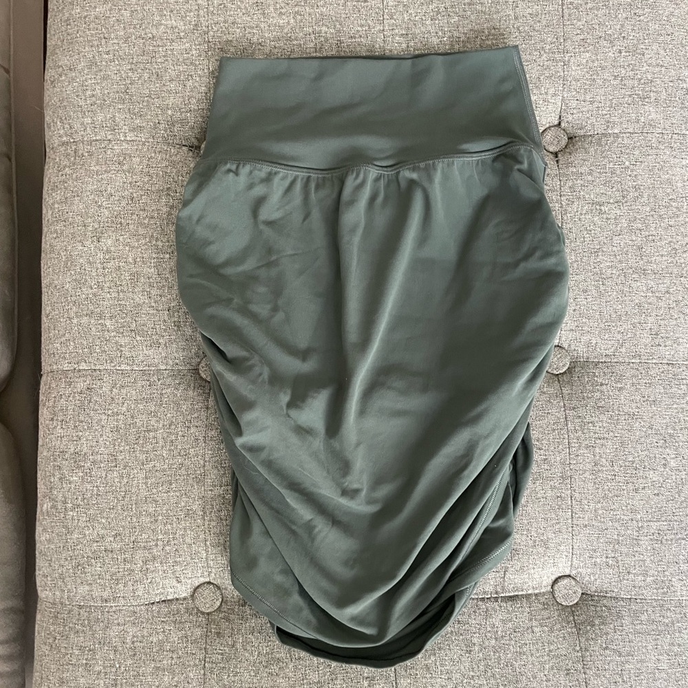 Athleta olive green transcend skort in size extra small